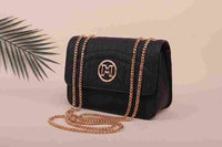 Chevron shoulder bag – Black – quilted chic handbag