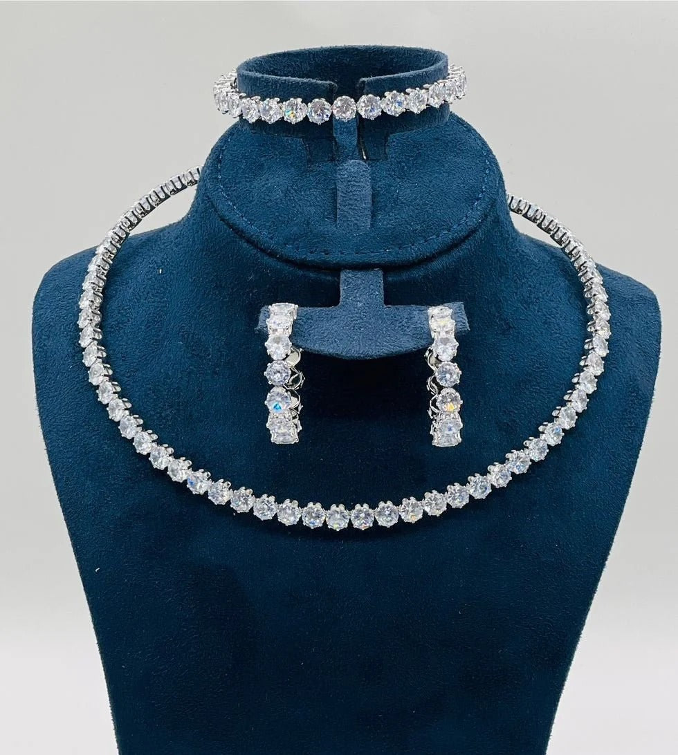 Round Cut Diamond-Style Crystal Jewelry Set
